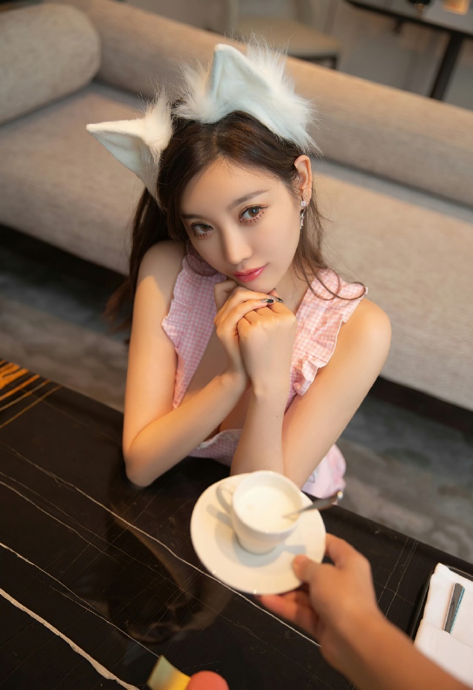 穿普拉达的女王